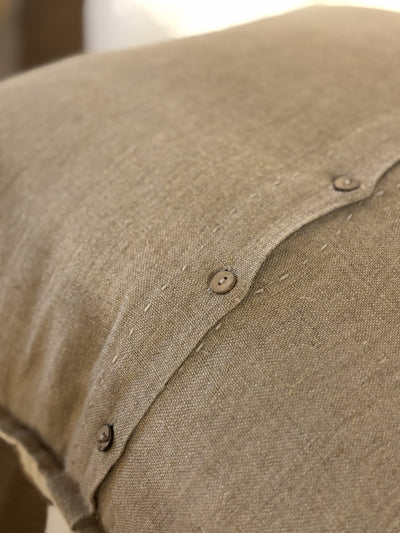 TALULLA2. HEAVY SLUB LINEN WEAVE. NATURAL. 60X40CM CUSHION.