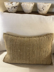 CHRISTIANE2. BRAID SKIN, SILK. CREAM. 60X40CM CUSHION.